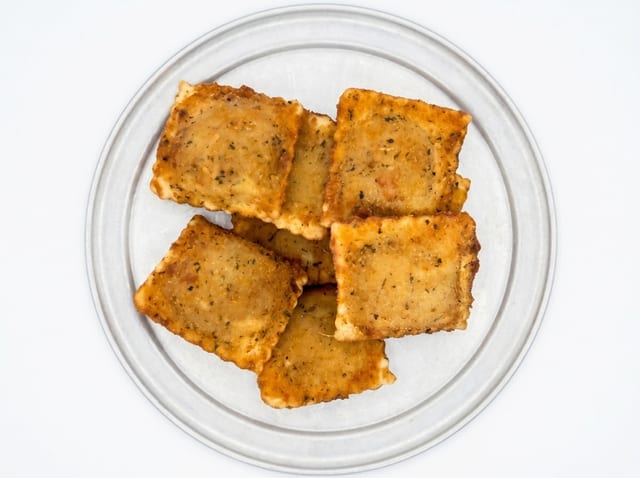 8 Toasted Ravioli